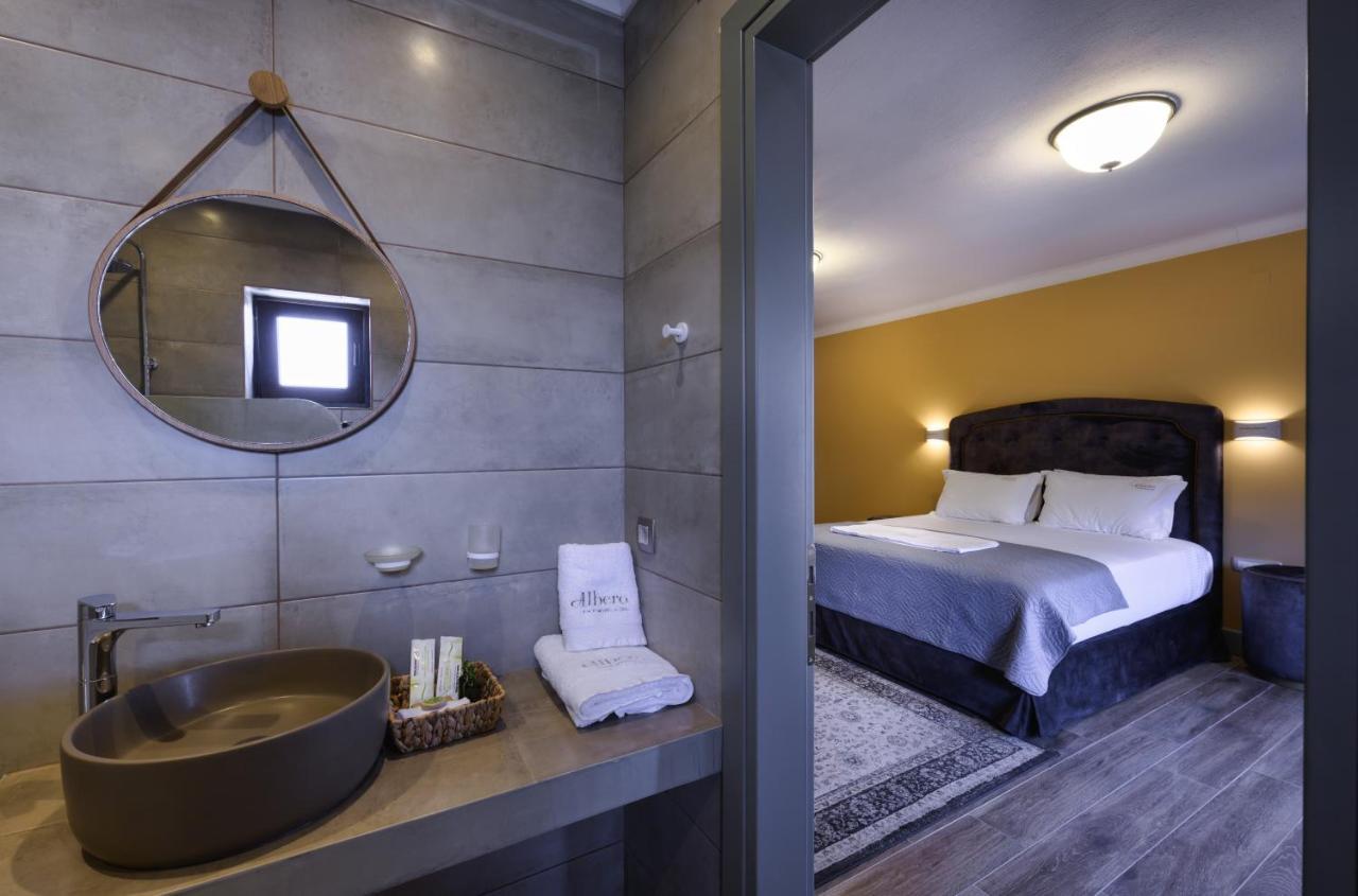 Albero Hotel Perama  Ngoại thất bức ảnh