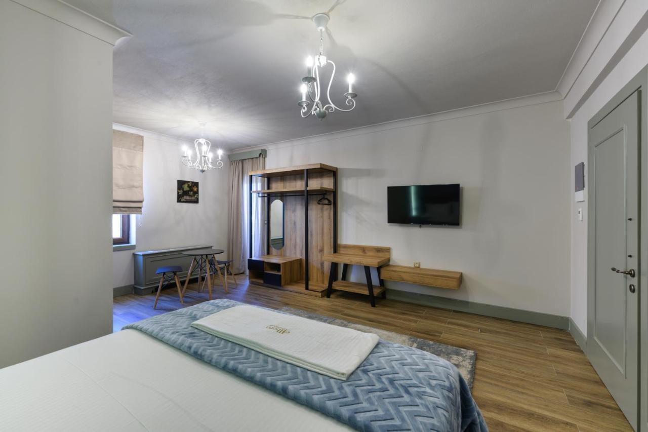 Albero Hotel Perama  Ngoại thất bức ảnh