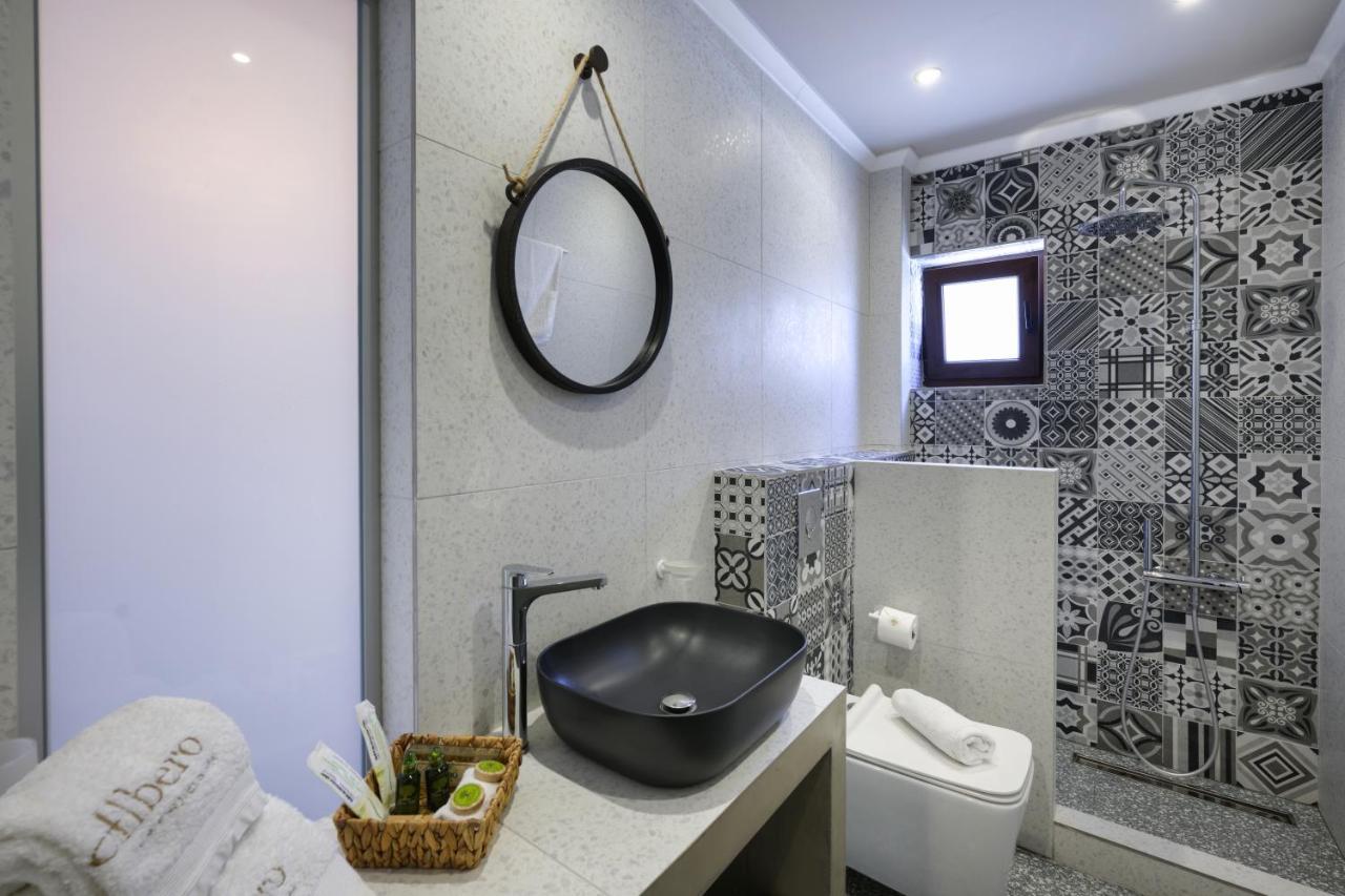 Albero Hotel Perama  Ngoại thất bức ảnh