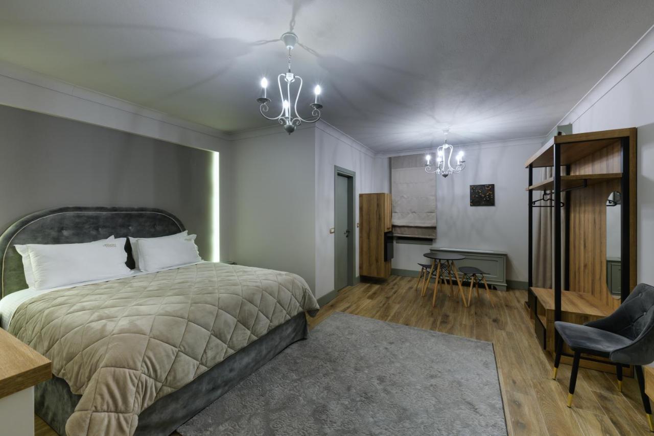 Albero Hotel Perama  Ngoại thất bức ảnh