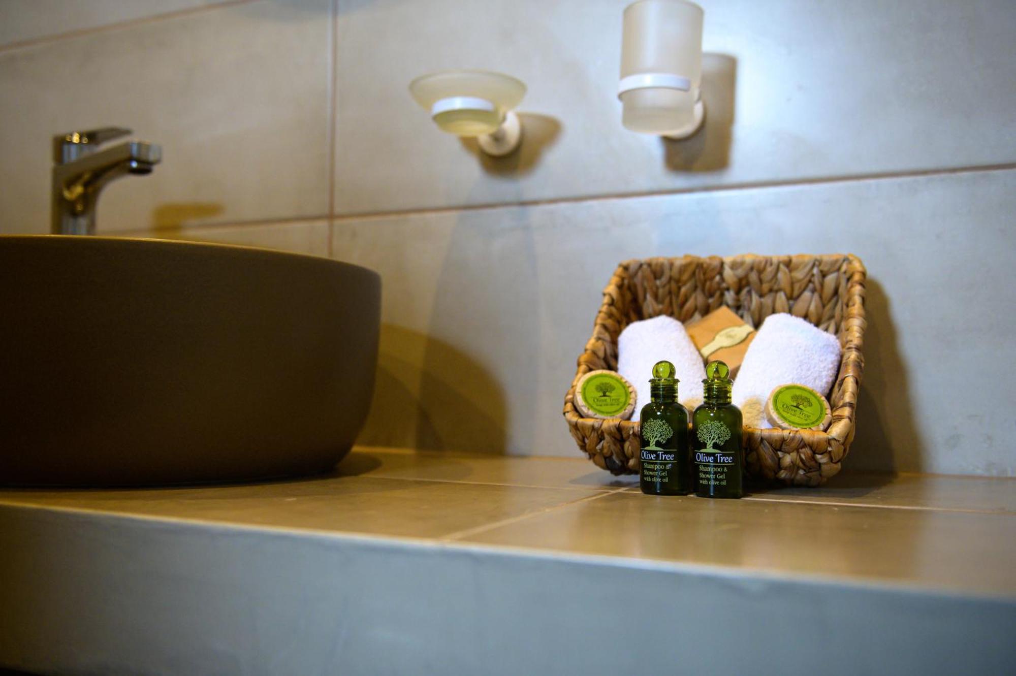 Albero Hotel Perama  Ngoại thất bức ảnh
