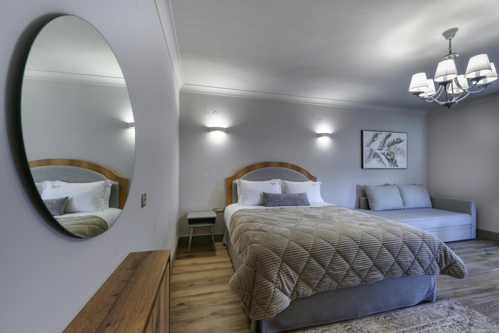 Albero Hotel Perama  Ngoại thất bức ảnh